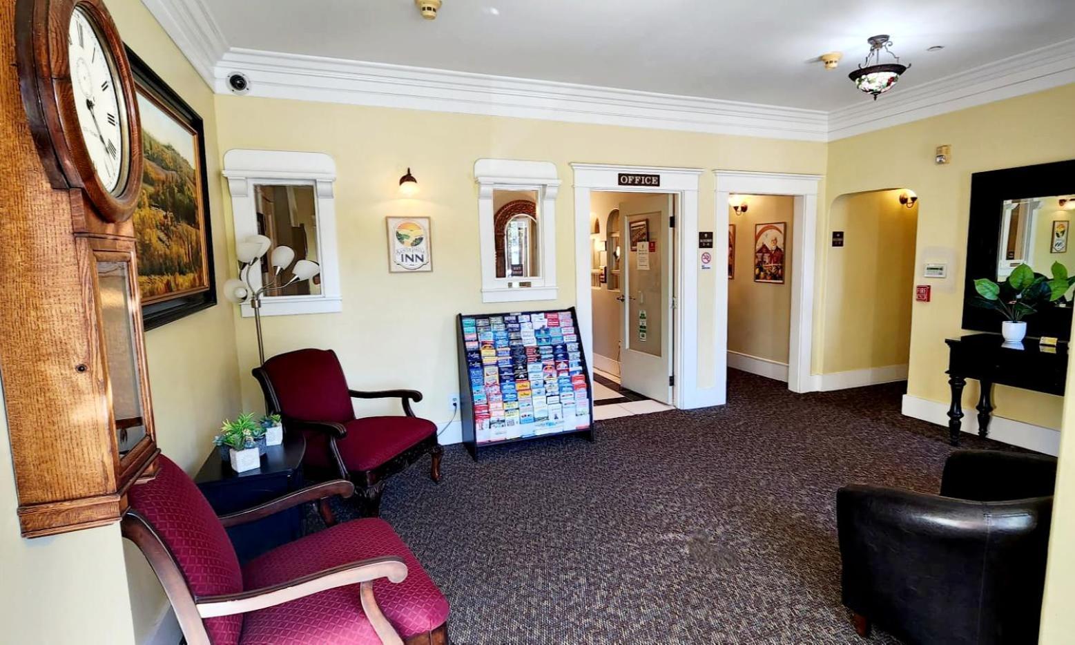 Santa Paula Inn Exterior photo