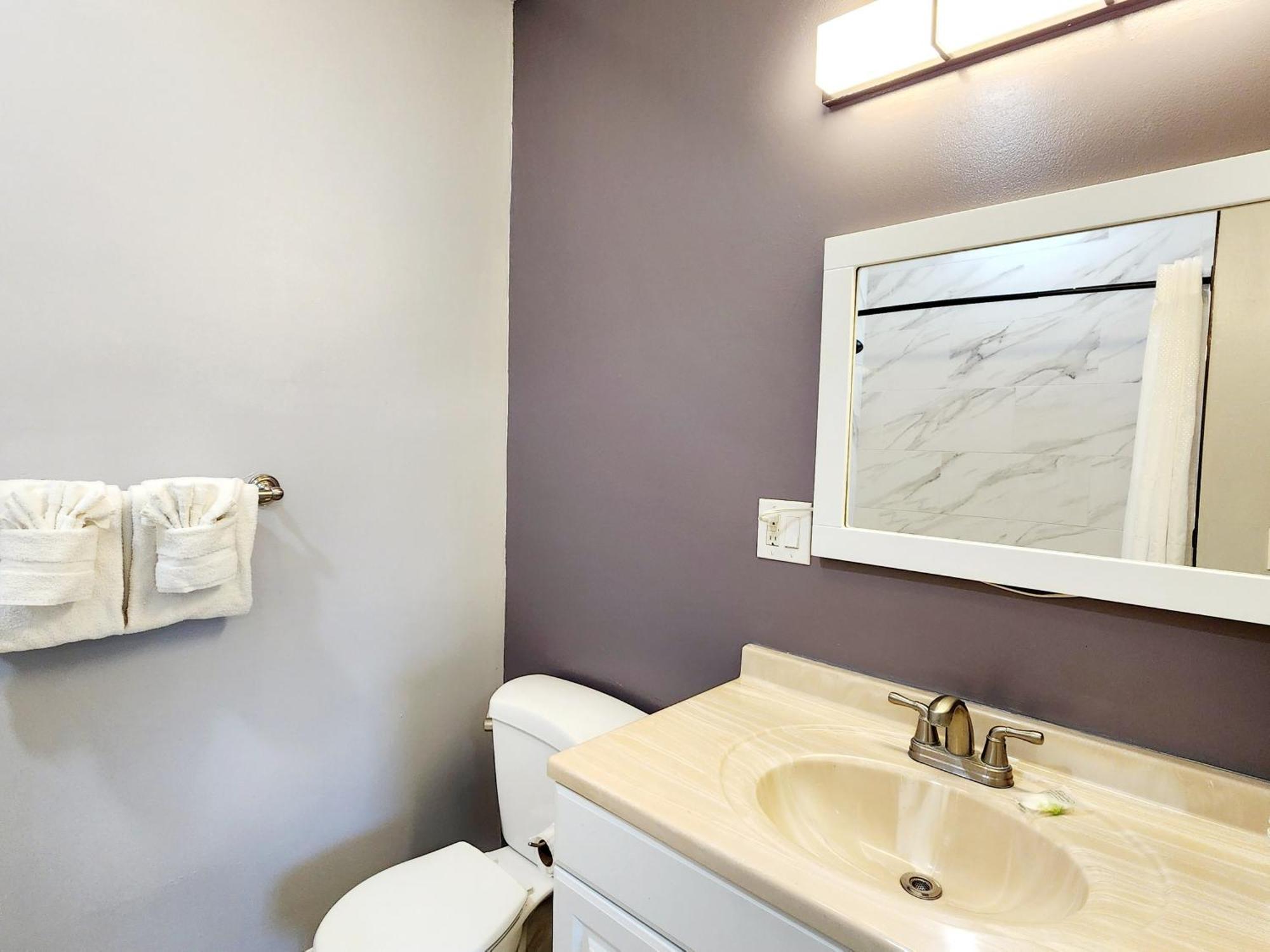 Santa Paula Inn Room photo